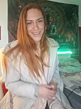 Snapshot of SlimBellaa chatting on 11/11/25, 11:21 SlimBellaa online show from 11/11/25, 11:21