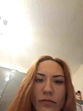 Snapshot of SlimBellaa chatting on 11/19/25, 04:07 SlimBellaa online show from 11/19/25, 04:07