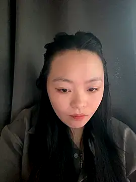 Julia-Elsa online show from 09/14/25, 06:01