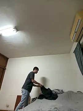 Foxfoxfox4 online show from 04/26/26, 02:48