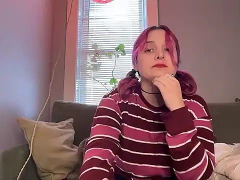 KandyHart online show from 11/25/25, 08:31