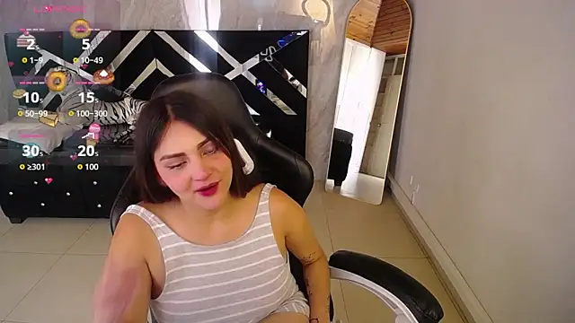 Snapshot of emily_cooper_t chatting on 02/09/26, 08:13 emily cooper t online show from 02/09/26, 08:13