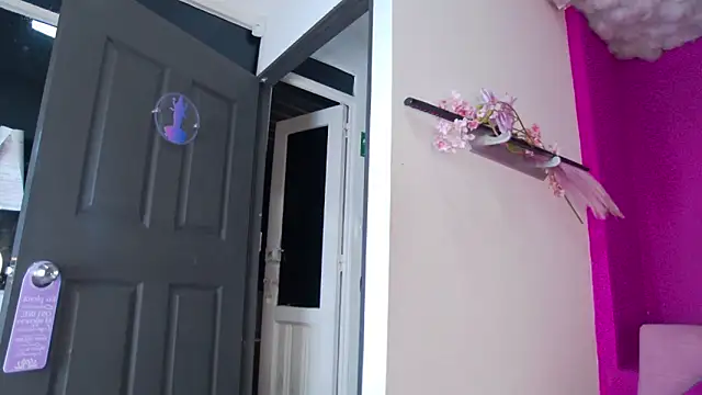 Snapshot of lauren-carterr chatting on 09/27/25, 11:21 lauren-carterr online show from 09/27/25, 11:21