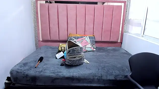 Snapshot of Barbara_fox__ chatting on 01/06/26, 11:58 Barbara fox online show from 01/06/26, 11:58