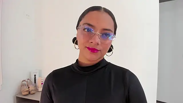 Angellit Afrodita  online show from 11/26/25, 11:22