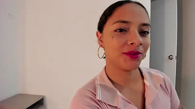 Angellit Afrodita  online show from 12/15/25, 11:25