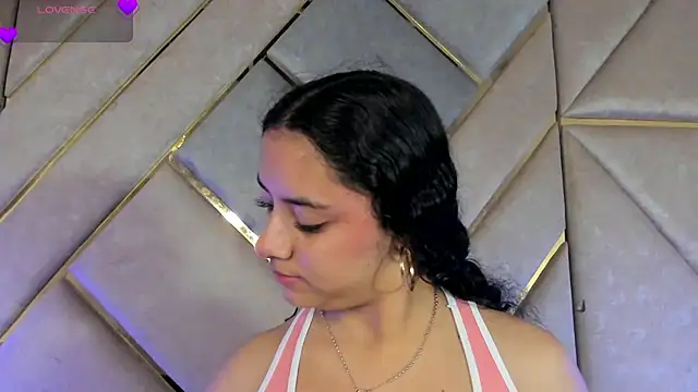 Angellit Afrodita  online show from 04/05/26, 09:39