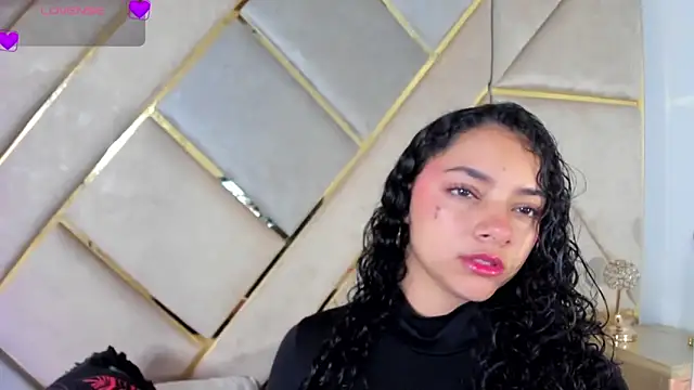 Angellit Afrodita  online show from 04/15/26, 09:27