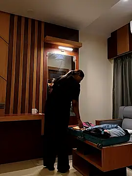 Hot-Sexy-Riya online show from 01/09/26, 12:24