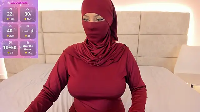  Nadiaa online show from 09/22/25, 07:05