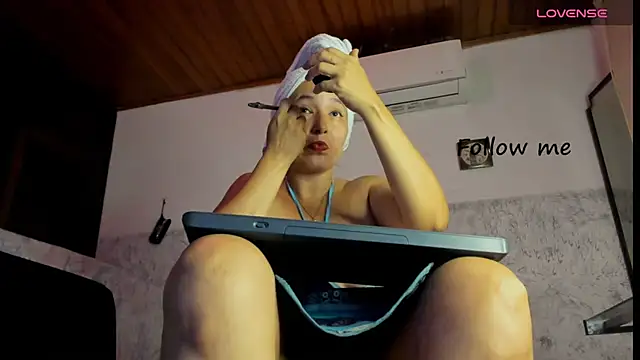 marly charm  online show from 02/16/26, 04:08