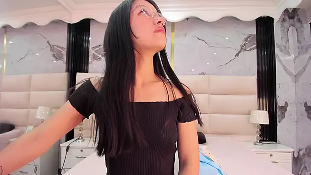 Sophie Calloway online show from 09/12/25, 02:39