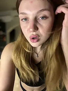 Emaline Fane online show from 07/08/26, 06:23