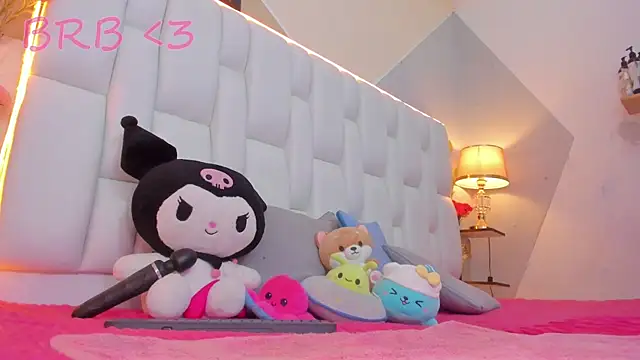 Snapshot of MilkWhore1 chatting on 09/16/25, 12:50 MilkWhore1 online show from 09/16/25, 12:50