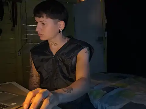 Ebebyjuan online show from 04/01/26, 01:41