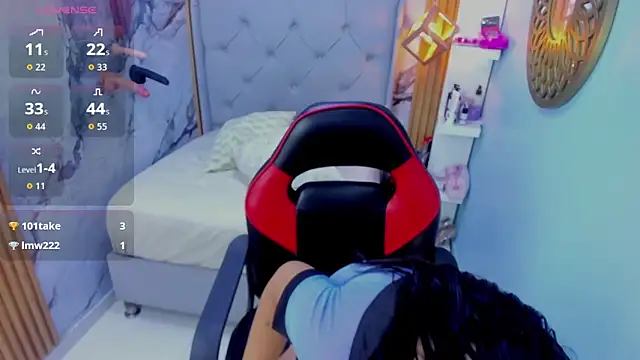 Snapshot of Isisleroy1 chatting on 11/24/25, 03:06 Isisleroy1 online show from 11/24/25, 03:06