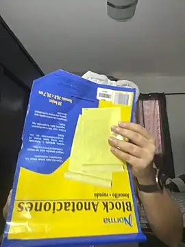 Snapshot of Lana_Herondale chatting on 09/24/25, 09:29 Lana Herondale online show from 09/24/25, 09:29