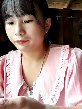 Snapshot of Sunyinn chatting on 09/12/25, 12:55 Sunyinn online show from 09/12/25, 12:55