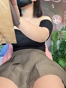 Snapshot of Bonnie-2k chatting on 03/10/26, 04:06 Bonnie-2k online show from 03/10/26, 04:06