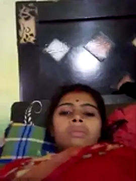 Snapshot of Punam_sony chatting on 08/02/26, 12:14 Punam sony online show from 08/02/26, 12:14