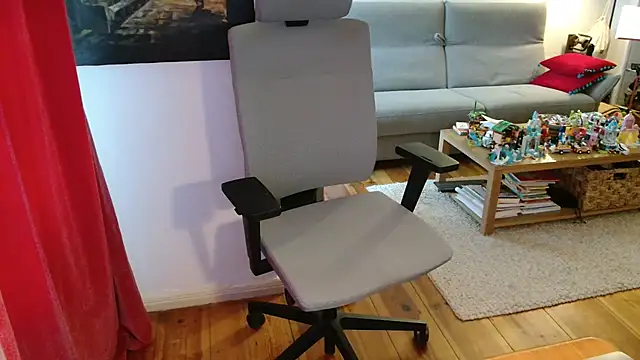 Snapshot of Knecker chatting on 01/15/26, 10:31 Knecker online show from 01/15/26, 10:31