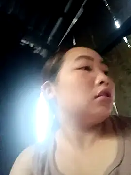 PhamPhung online show from 10/25/25, 02:41