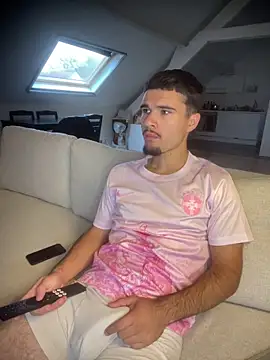 los freaky online show from 10/13/25, 06:46