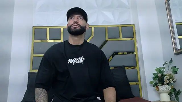 yorbymaxx online show from 12/18/25, 02:56