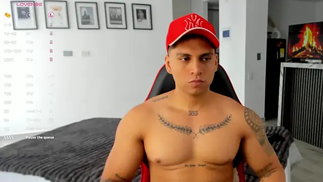 Nicolasmontoya16 online show from 11/07/25, 05:35