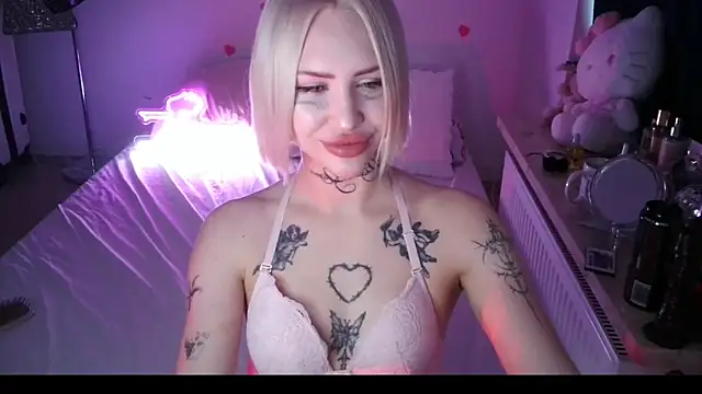 yourscirilla online show from 03/31/26, 08:48