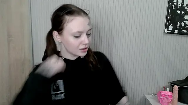 eva sunshine blue eyes online show from 07/12/26, 06:43