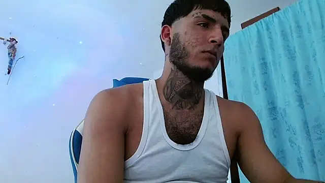 Snapshot of Lord_Luciferhot_Dirty666 chatting on 10/06/25, 04:15 Lord Luciferhot Dirty666 online show from 10/06/25, 04:15