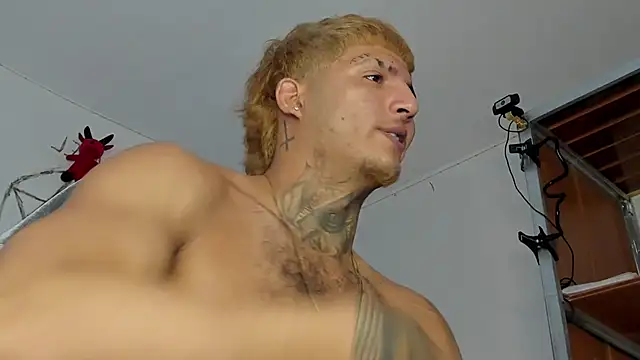 Lord Luciferhot Dirty666 online show from 02/18/26, 05:09