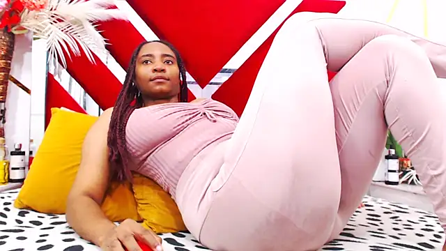 AmbarSmit online show from 12/19/25, 08:38