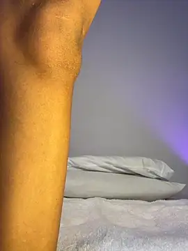 hade rosse online show from 09/12/25, 01:55