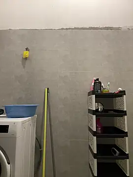 Snapshot of Handydila chatting on 09/28/25, 10:26 Handydila online show from 09/28/25, 10:26