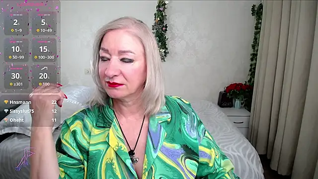 hunters woman online show from 05/31/26, 06:09