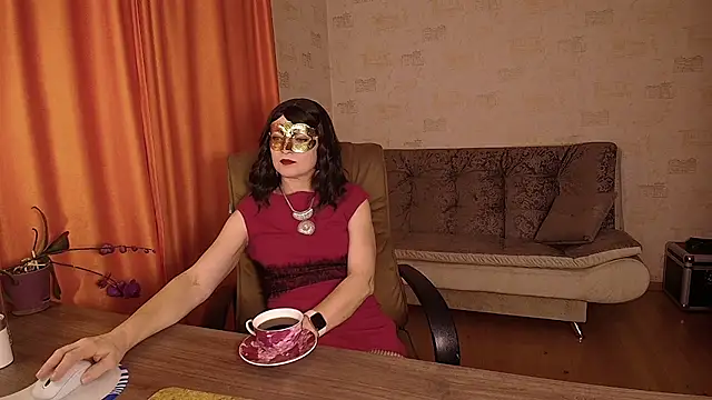 Milla Vanilla  online show from 11/24/25, 11:21