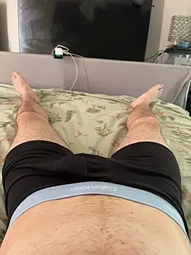 naughtycoupl98 online show from 04/14/26, 02:01