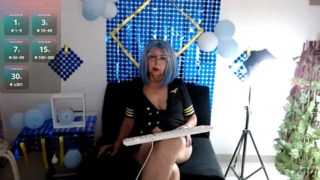 ruth blue21 online show from 10/07/25, 04:09