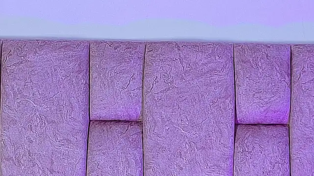 Snapshot of LolaYun chatting on 10/01/25, 03:51 LolaYun online show from 10/01/25, 03:51