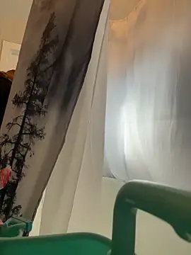 SeccySerena online show from 12/16/25, 05:40