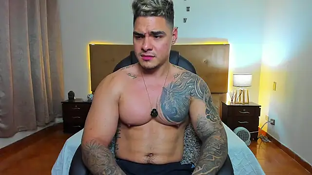 Steven Velez online show from 09/10/25, 01:05