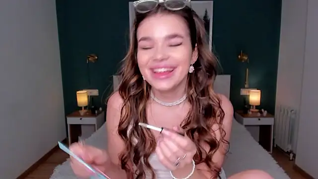 HollisHearl online show from 03/06/26, 07:05