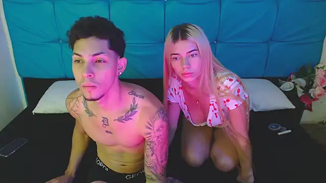 Snapshot of Bunny_Petit chatting on 12/19/25, 10:33 Bunny Petit online show from 12/19/25, 10:33