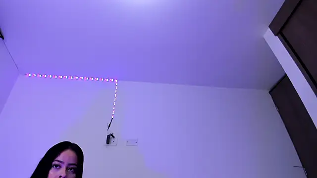 Renata reyes11 online show from 06/04/26, 02:50