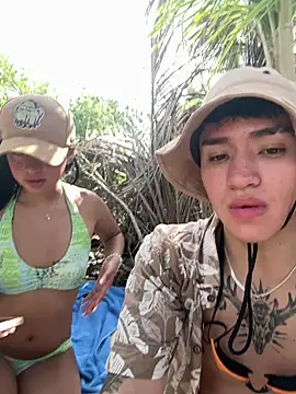 myc hot online show from 09/29/25, 08:13