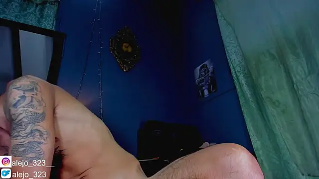 alejo  323   online show from 09/16/25, 01:39