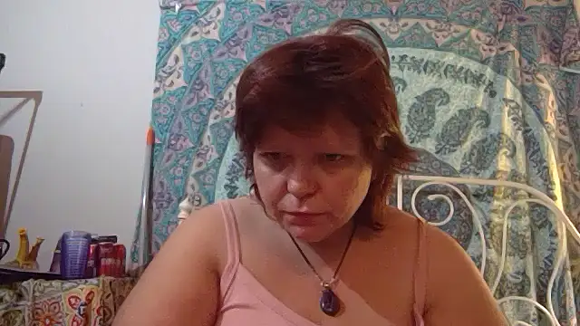 g0lden are0las89 online show from 09/17/25, 10:06