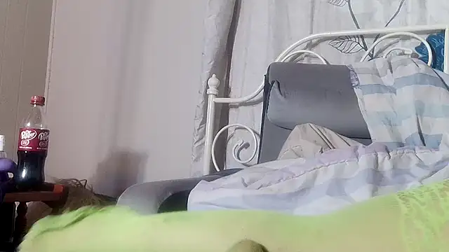 g0lden are0las89 online show from 03/09/26, 10:41